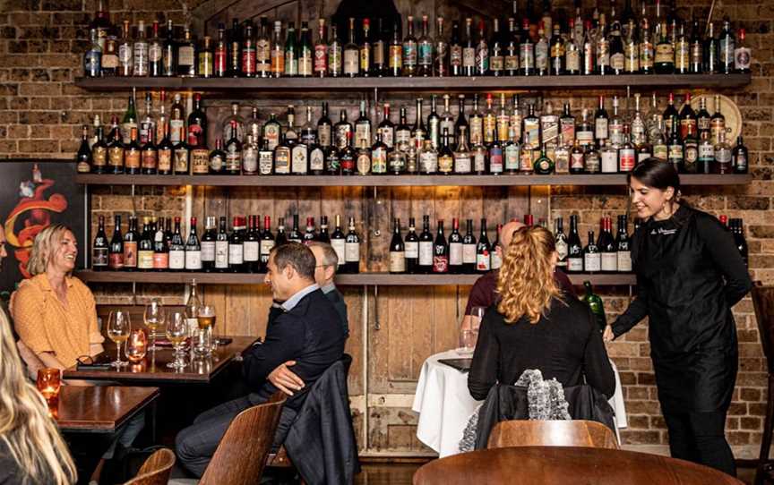 De Vine Food & Wine - Italian Wine Bar & Restaurant, Food & Drink in Sydney