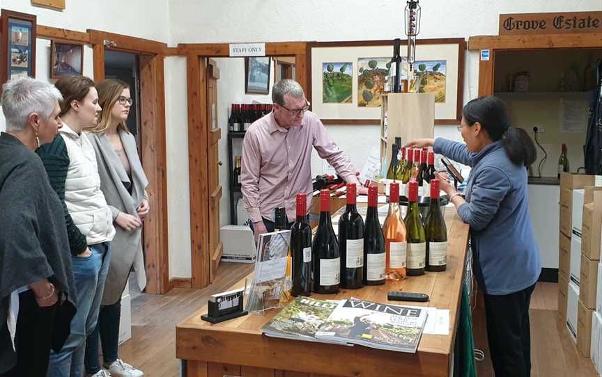 Country Life Food and Wine Tours, Temora, NSW