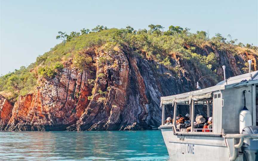 Our Xplorer taking guests up close to the beautiful rock formations of Nares Point.