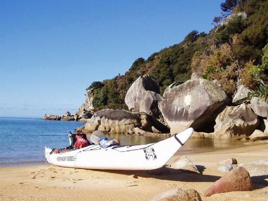 Abel Tasman Independent Guides Sea Kayaking, East Takaka, New Zealand